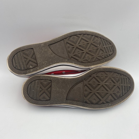 Converse Chuck Taylor All Star Low Red Men's Size 5.5 Women's 7.5 - Picture 4 of 5